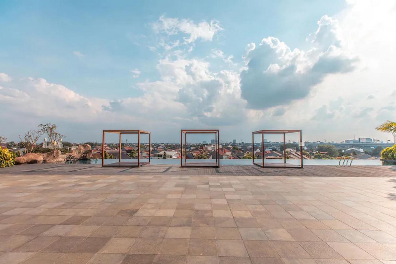Redliving Apartemen Grand Kamala Lagoon - Kita Pro Tower Barclay North Bekasi Eksteriør bilde